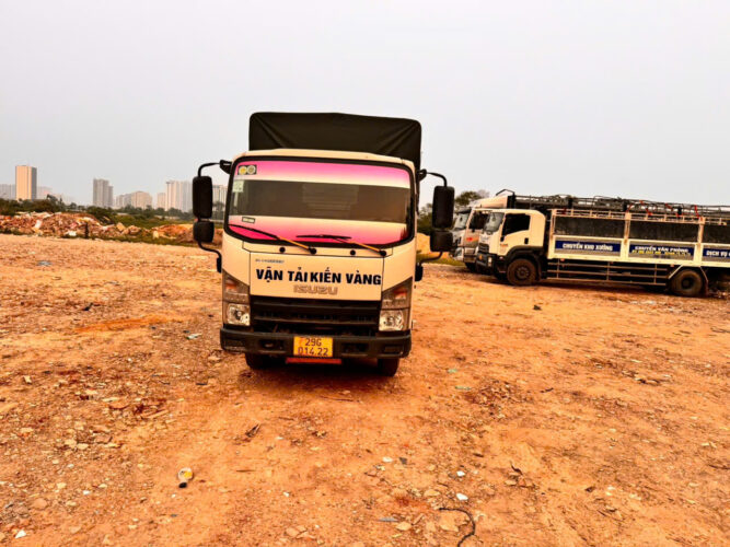 xe chở hàng 3 tấn kiến vàng