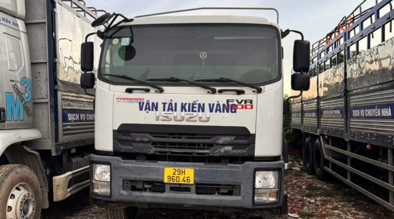 xe tải 5 tấn chở hàng hà nội