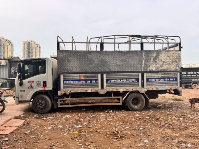 taxi tải kiến vàng